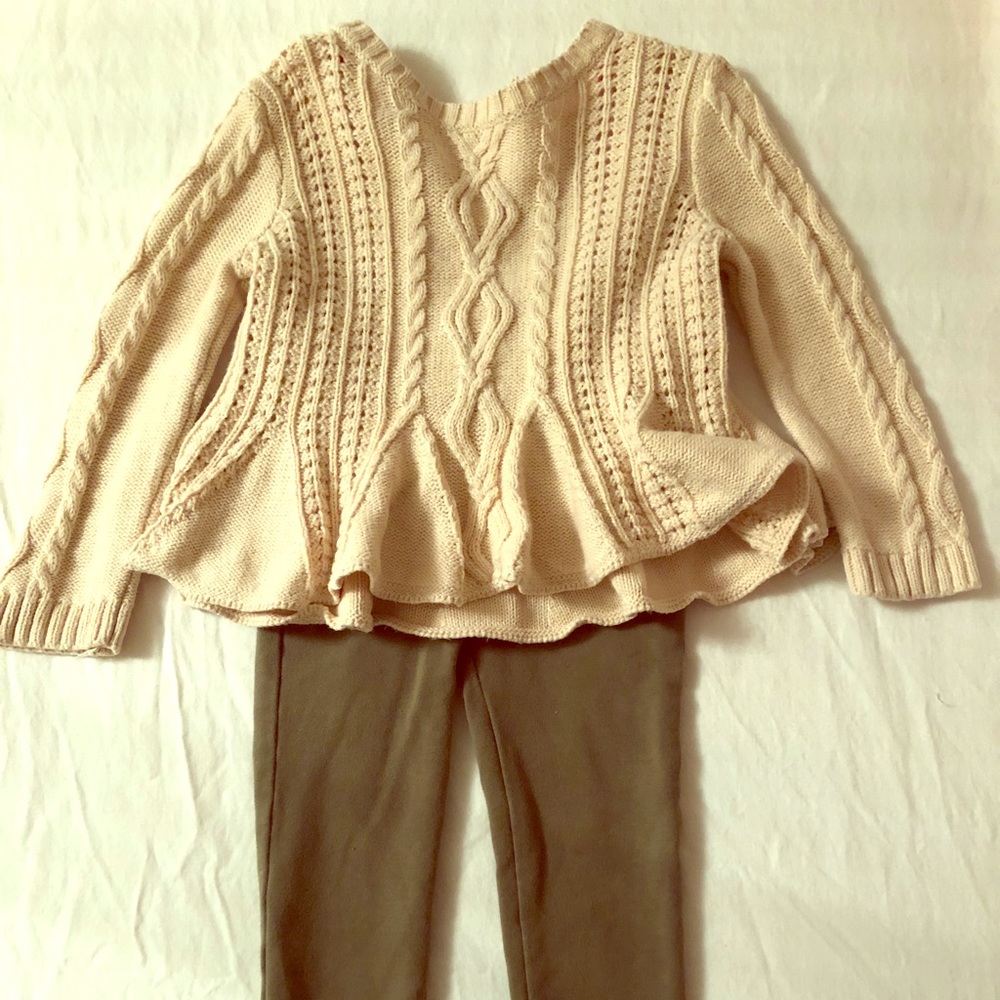 Gap Sweater and leggings